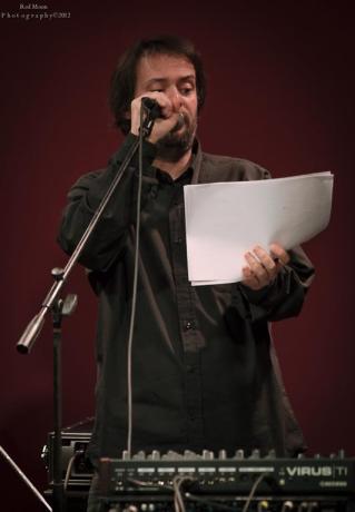 27987_4931149717110_974141956_n