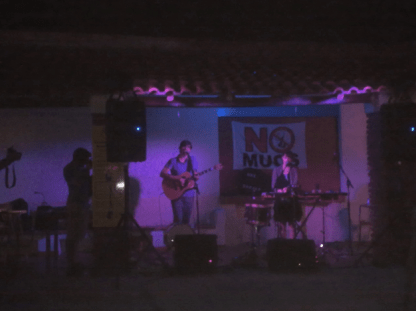 Cronaca del viaggio in una terra sconosciuta tra immagini e parole