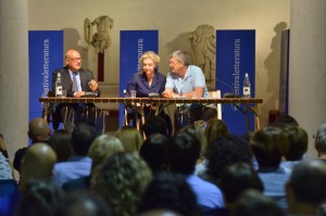 © Festivaletteratura. Piero Dorfles con Elizabeth Strout - Microcosmi americani. Evento 189