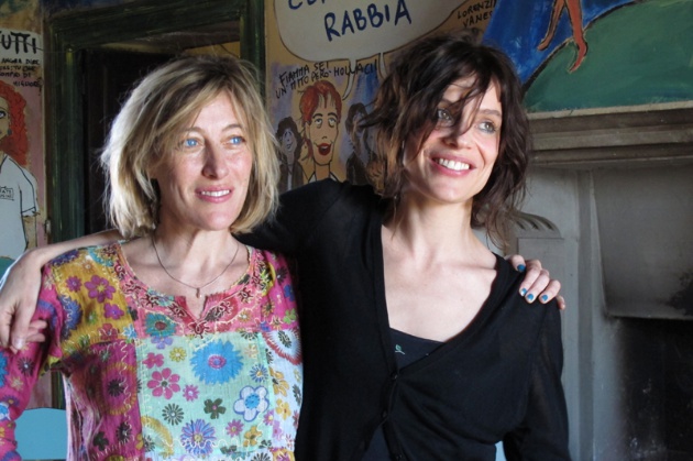 LA-PAZZA-GIOIA-Valeria-Bruni-Tedeschi-Micaela-Ramazzotti-2015